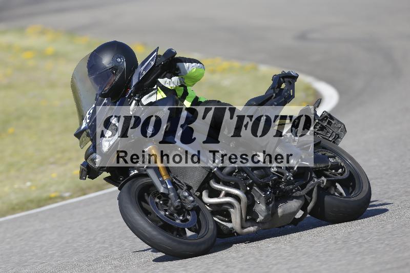 /06 08.04.2026 Cornu Master School ADR/Gruppe blau/18